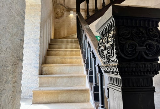 La escalera de acceso a la torre de Don Fadrique