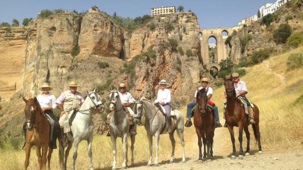 Rutas a caballo cerca de Sevilla para disfrutar de la naturaleza