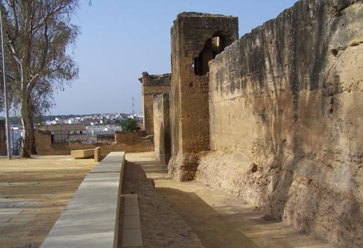Muralla del castillo de Alcalá de Guadaira
