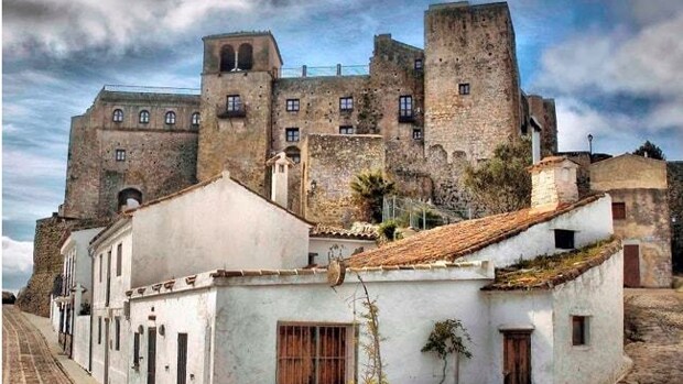 Quince destinos en Andalucía para celebrar el 28 de febrero