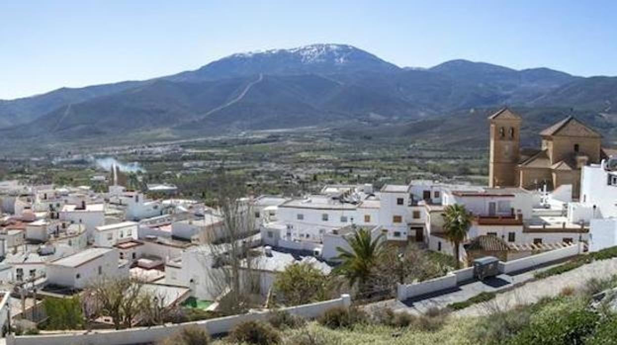 Pueblos y senderos para perderse en la Alpujarra almeriense