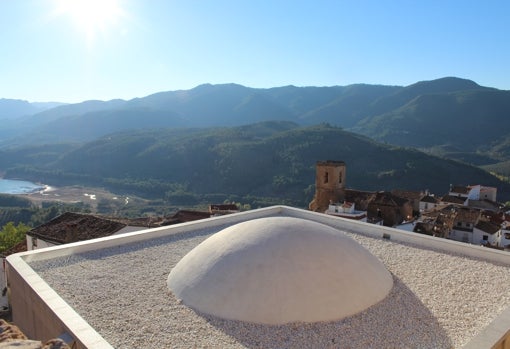 Hornos está llena de bellos rincones y miradores