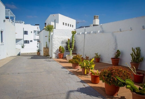 Calle típica en Rodalquilar, en pleno Parque Natural Cabo de Gata-Níjar.