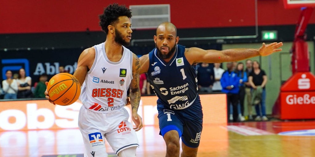 Real Betis Basketball Signs American Point Guard Jordan Barnes - Archysport