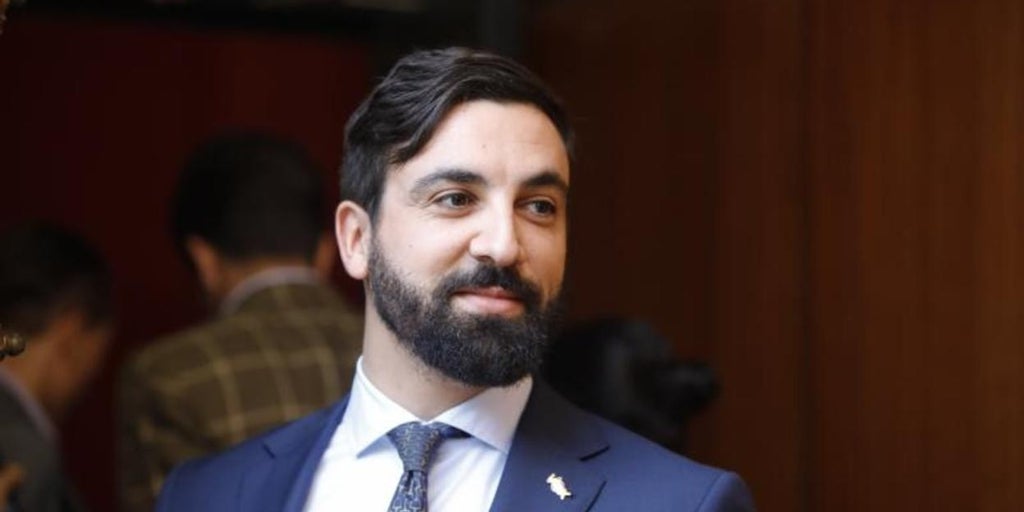 Jacobo González-Robatto repetirá como senador por Vox