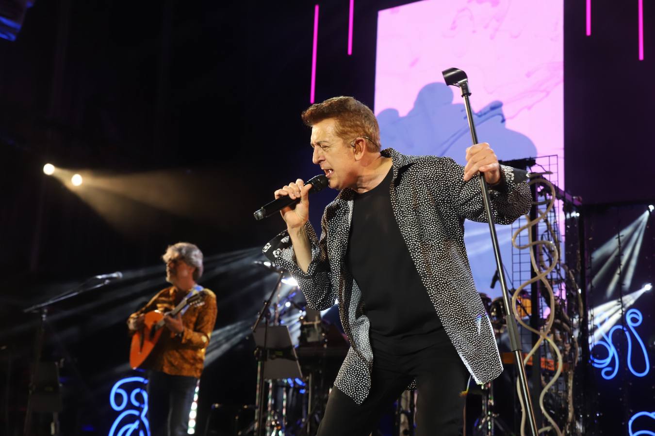 El vibrante concierto de Manolo García en Córdoba, en imágenes