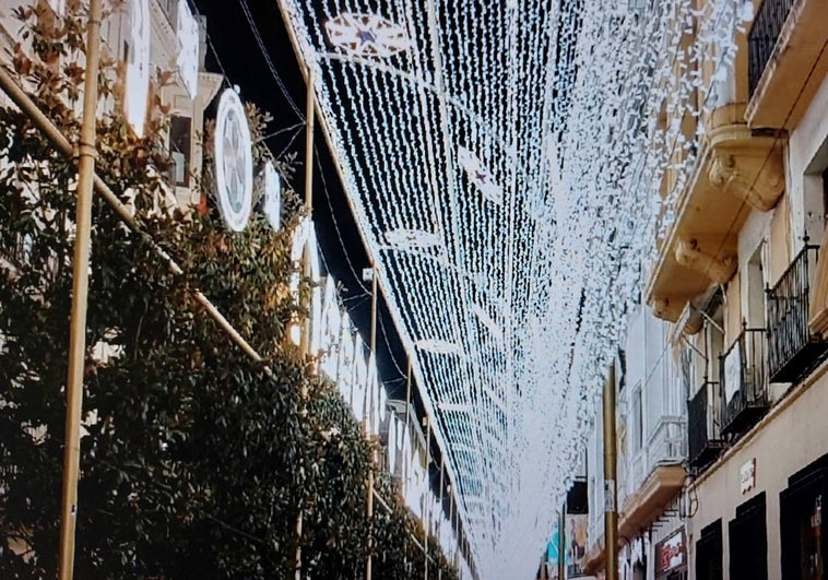 (En vídeo) El espectáculo de Navidad de Cruz Conde, en Córdoba, ya deslumbra... en pruebas