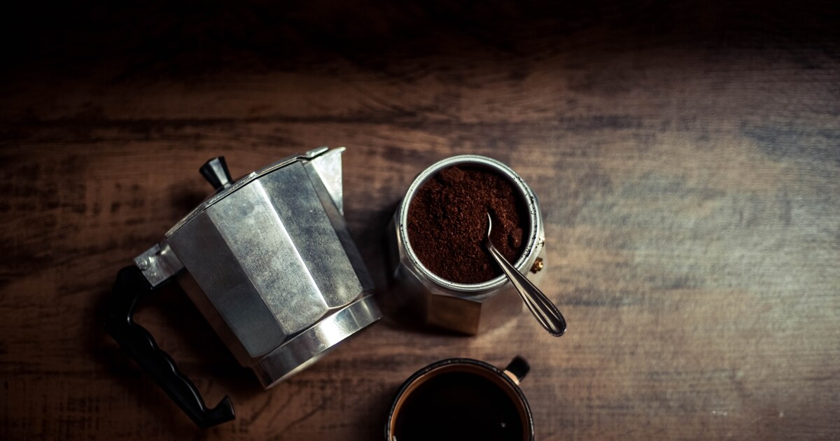 Un experto señala lo que NO deberías hacer al guardar la cafetera italiana:  muchos cometen el error