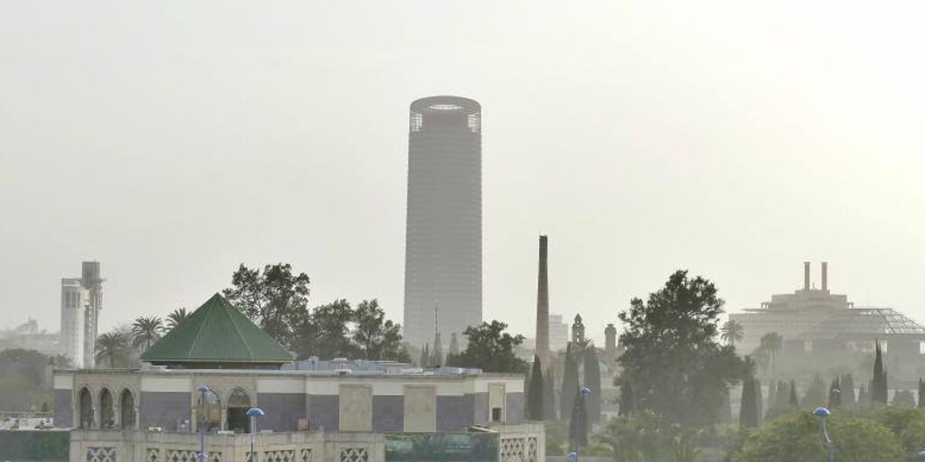 The skies of Andalusia are covered in smoke from the fires in Canada