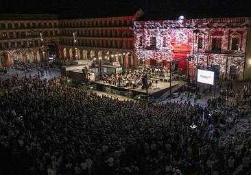 Fotos: La Noche del Patrimonio en Córdoba llena calles, monumentos y museos