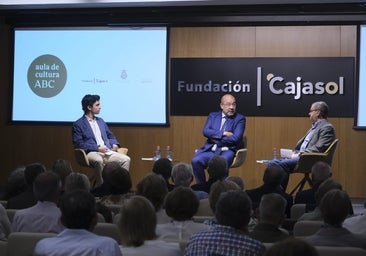 Ángel Expósito: «Me parece una injusticia tremenda que el político de turno se haya convertido en portavoz del feminismo»