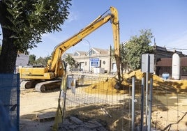 Las obras de la avenida de Las Razas, otro punto negro en el tráfico de Sevilla, encara su recta final
