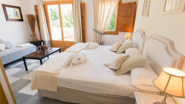 Uno de los estudios de la Villa Turística de Laujar de Andarax.