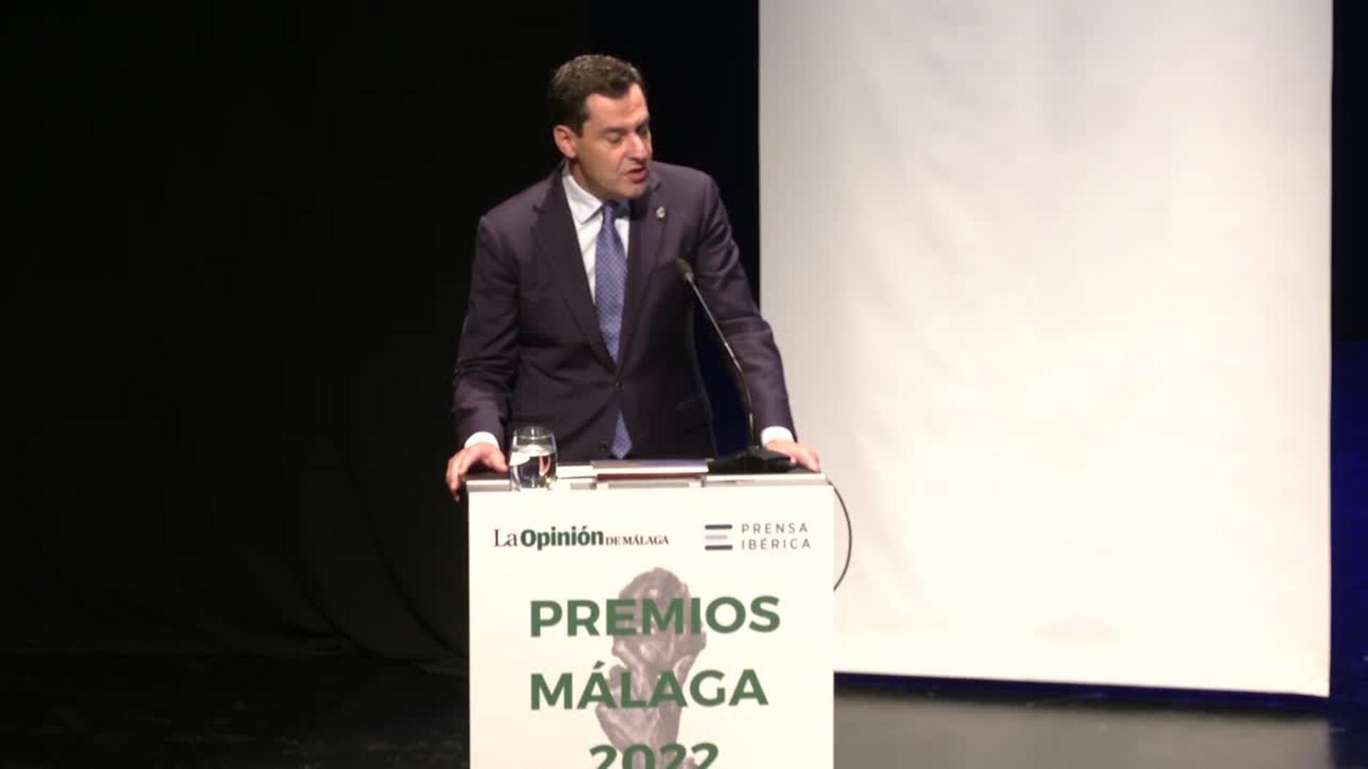 Moreno asiste a los Premios de La Opinión de Málaga que premian el talento en la provincia