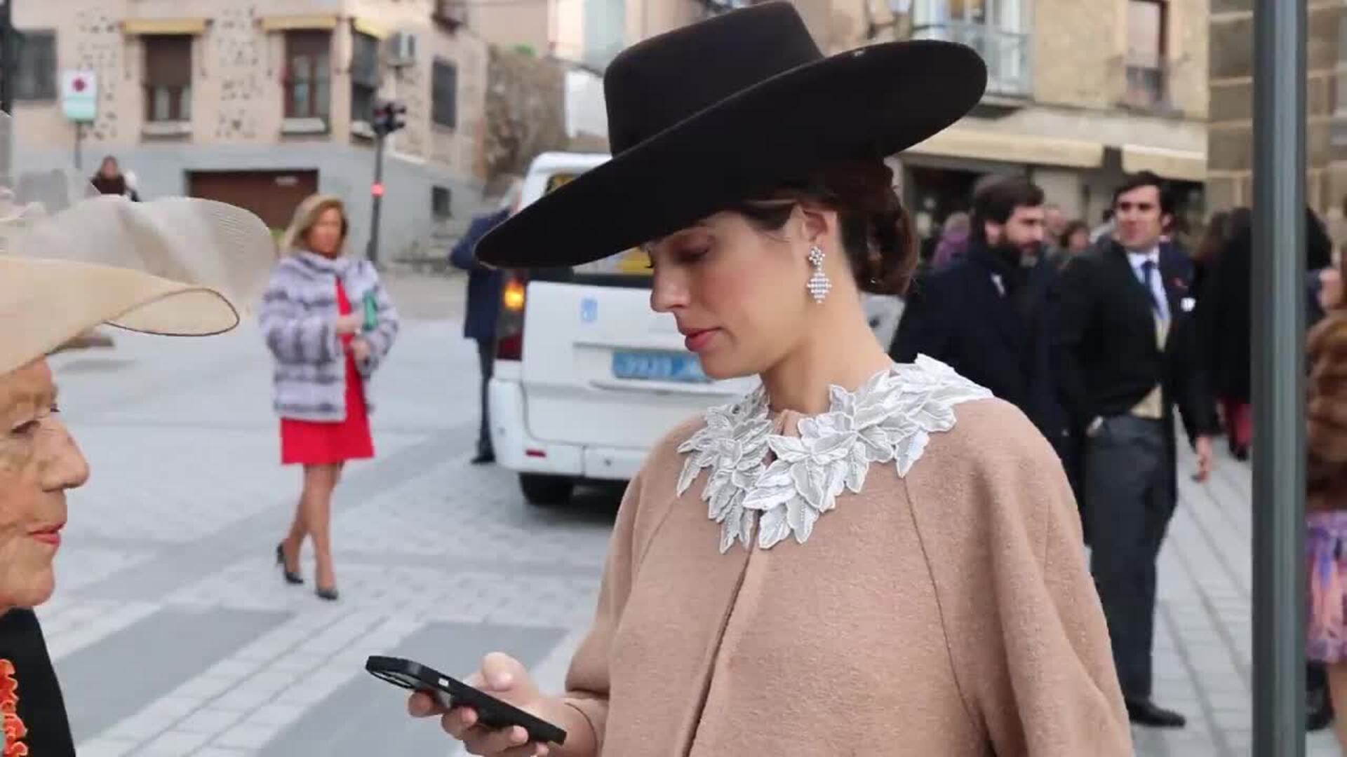 Sofía Palazuelo derrocha elegancia en la boda de su hermano Beltrán