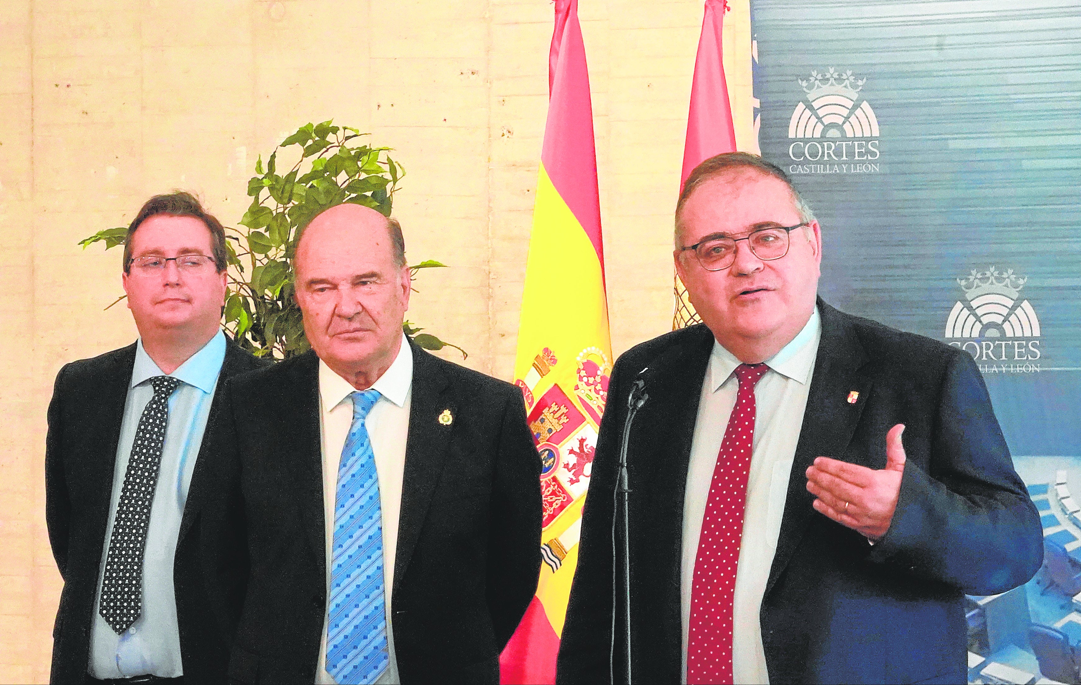 Villarig y el consejero de Sanidad en una imagen de archivo