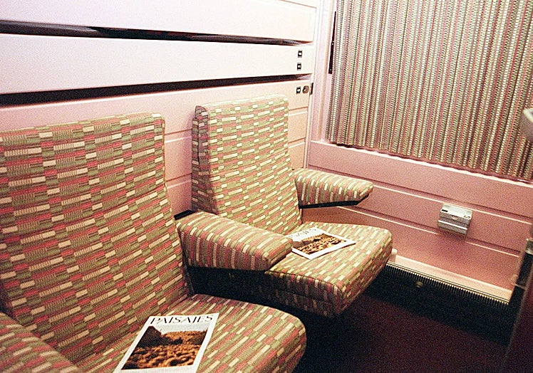 La infraestructura no acompañaba en los últimos tiempos: los billetes más baratos correspondían a asientos que ni se reclinaban en los Talgo.