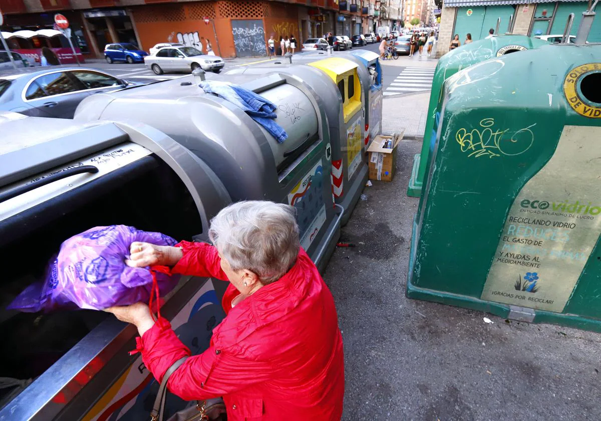 Así recogen la basura los tres municipios españoles que Europa pone como  ejemplo por su reciclaje