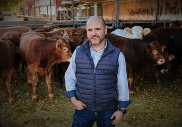 Así trabajan las granjas que producen leche y filetes bajos en carbono