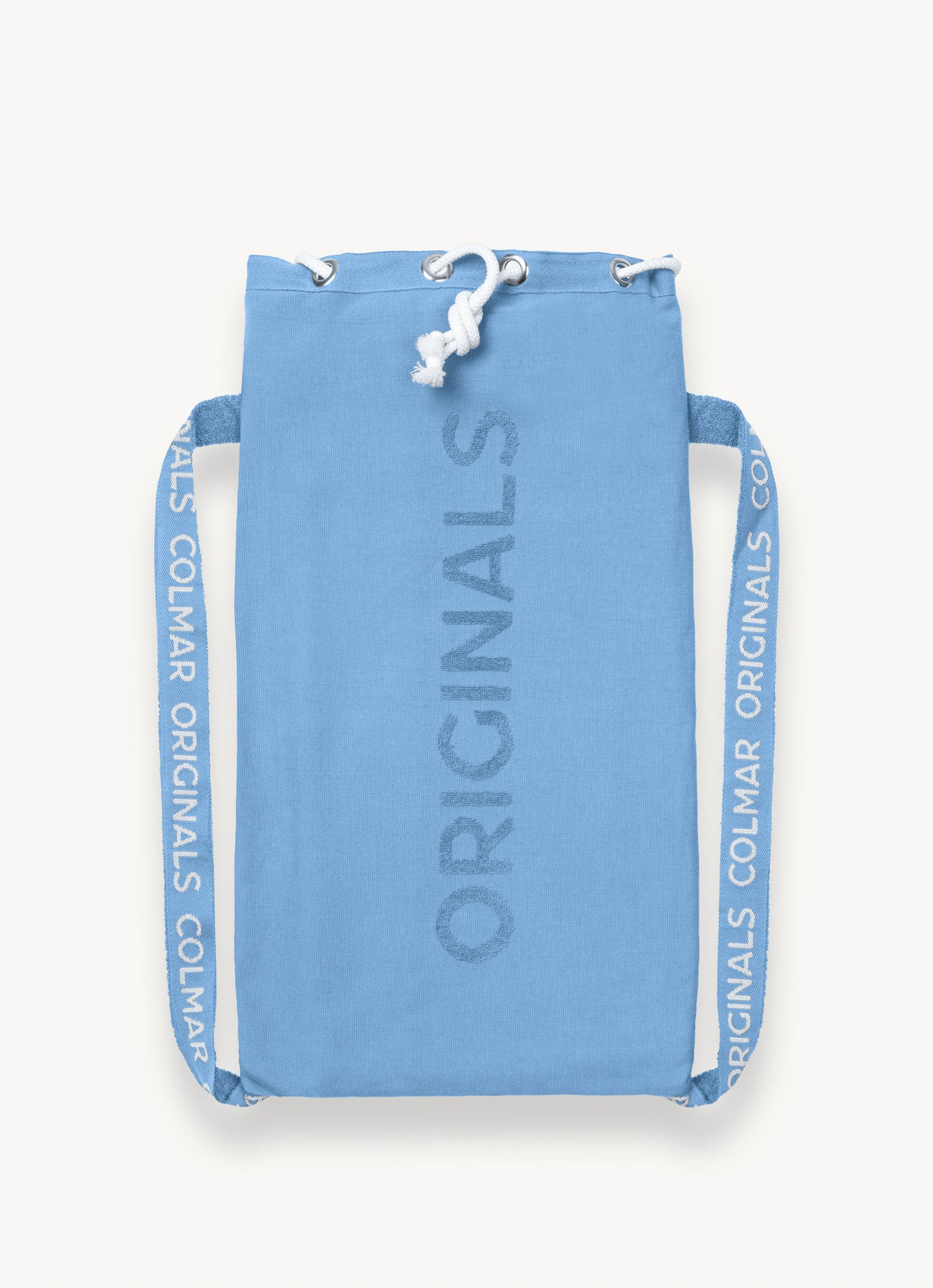 Posiblemente el regalo más original que se pueda hacer. Donde tú ves una mochila, nosotros vemos también una toalla. Colmar Originls ha logrado esta maravillosa creación para ahorrar espacio: una mochila convertible en toalla. Su precio es de 90 euros.