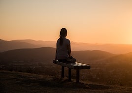 «La meditación permite adquirir la habilidad de equilibrarse y entrenar la calma mental»