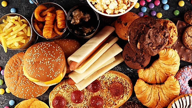El exceso de consumo de grasas saturadas es peligroso para la salud.