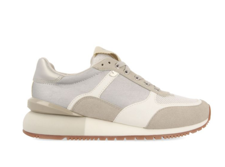 Para las amantes de las zapatillas, estas de Gioseppo son perfectas para ocio y y hacer pequeñas caminatas por la ciudad.