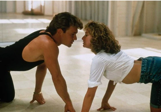 Una escena de 'Dirty Dancing', con Jennifer Grey y Patrick Swayze.