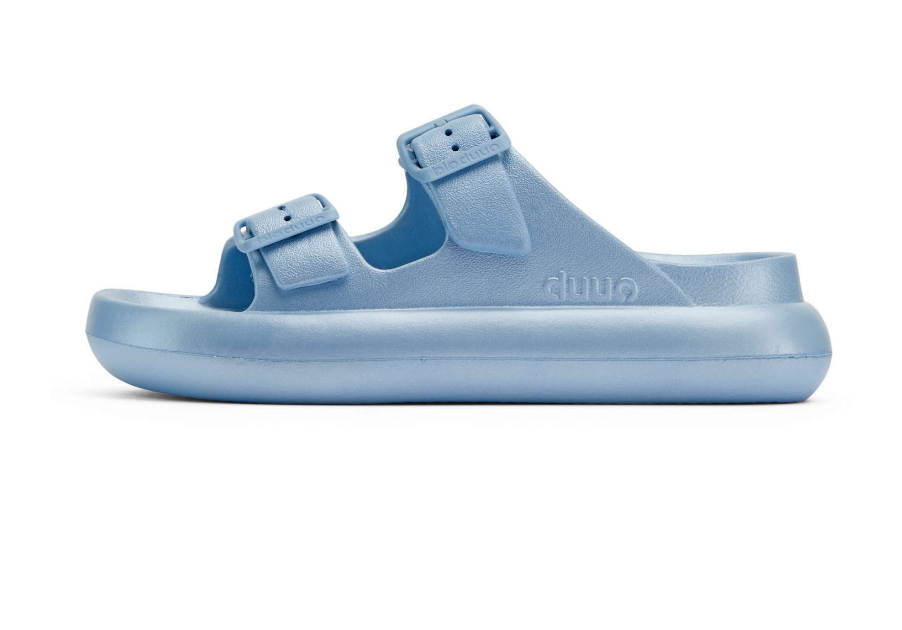 Para un verano lleno de comodidadas en los pies, estas sandalias de Duuo es todo lo que tu madre necesita por el Día de la madre.