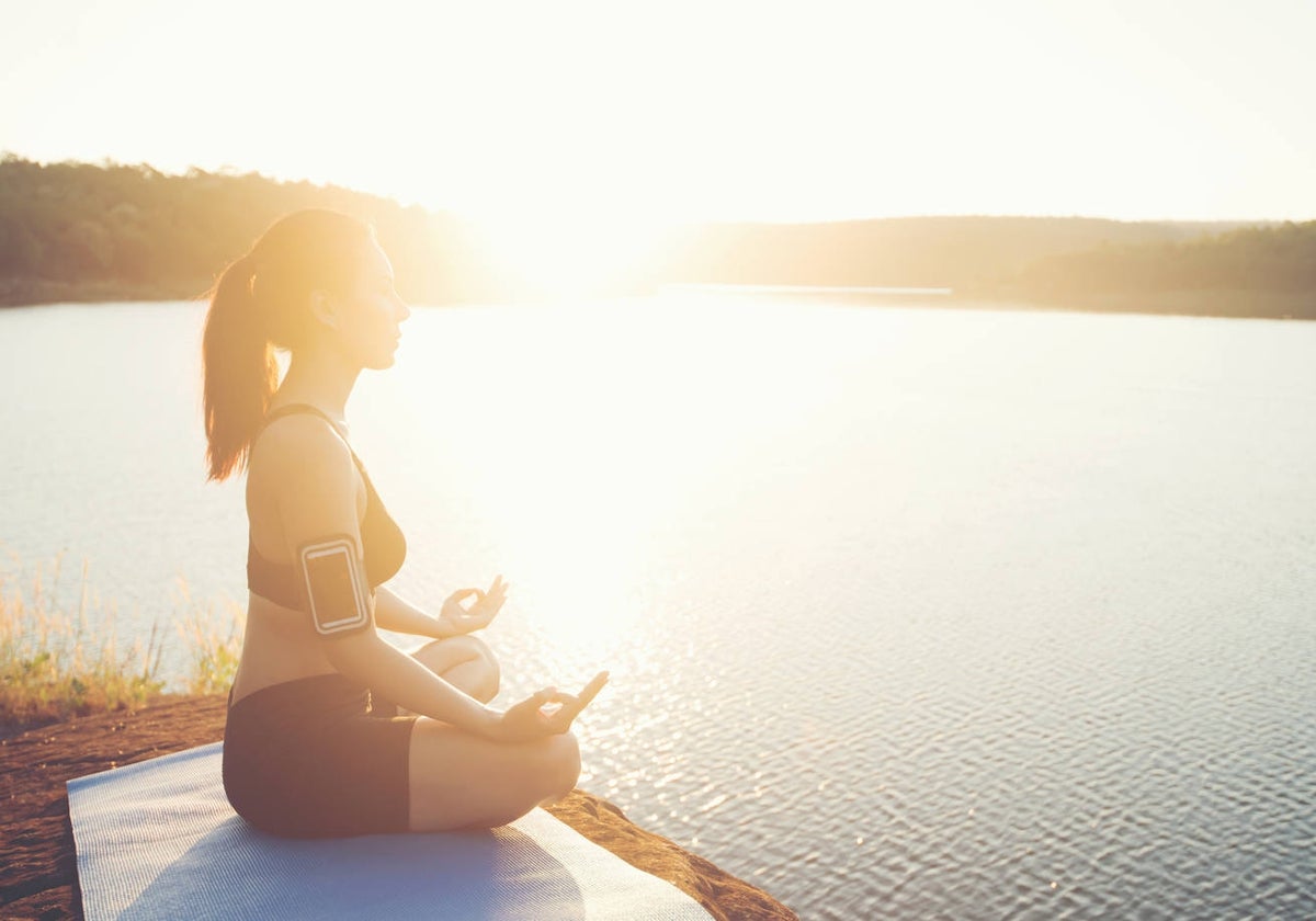 Cómo resetear la mente en vacaciones con la ayuda de la meditación