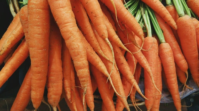 Zanahorias, ricas en betacaroteno.