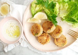 Falafel de boniato y garbanzos: la receta rápida y fácil para un picoteo sano