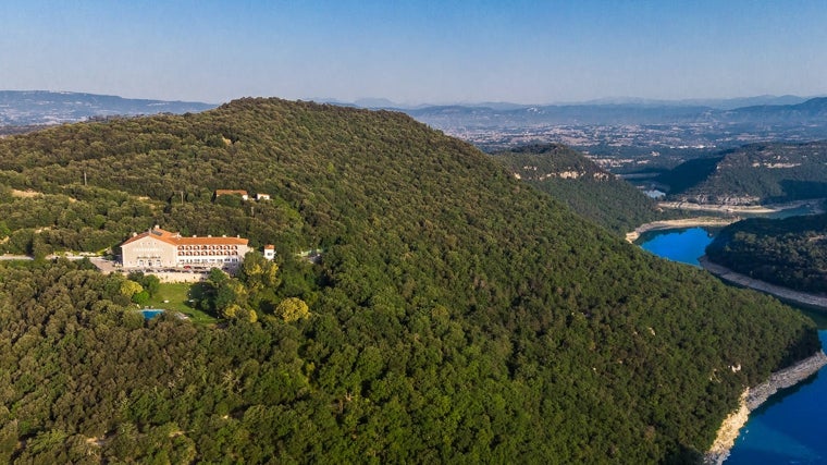 Antigua masía que hoy en día alberga el Parador de Vic-Sau.