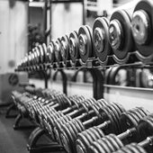 Llega el propósito de casi todos los años, apuntarse al gimnasio: ¿merece la pena una cuota anual?