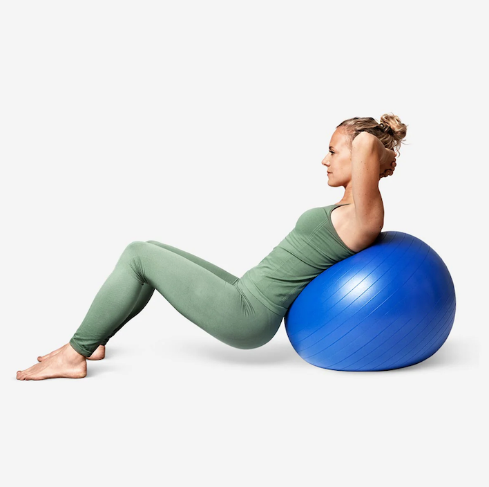 Una pelota de pilates resuelve cualquier entrenamiento, y es el regalo perfecto para las amantes del fitness. En Flying Tiger está disponible y tiene 65 cm de diámetro.