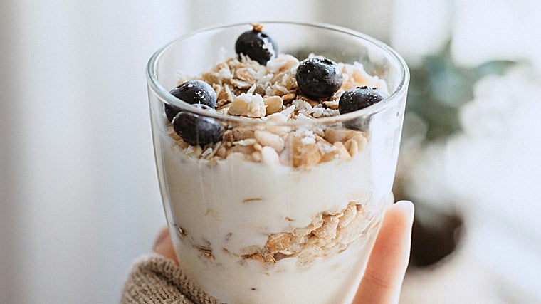 Lácteos saludables: qué mirar en la etiqueta para elegir los mejores yogures, quesos y leches