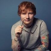 «Aburrirse es bueno para el cerebro»: Ed Sheeran no tiene teléfono y los psicólogos lo aplauden