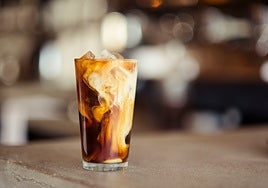 Café o té matcha: ventajas e inconvenientes de cada fórmula para consumir cafeína