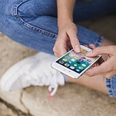 El consejo de una sexóloga para usar bien las apps para ligar