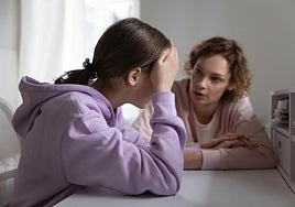 Alejandro Tormo, neuropsicopedagogo: «Un error muy frecuente de los padres es esperar que su hijo se calme solo o insistir en que razone cuando tiene una rabieta»