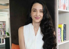 Vanessa Benjumea, neuróloga: «Salir del bucle del pensamiento no es forzar a la mente a callar, sino redirigir su atención»