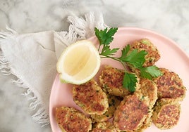 Nuggets de garbanzo con vegetales sin rebozado: la receta que repetirás