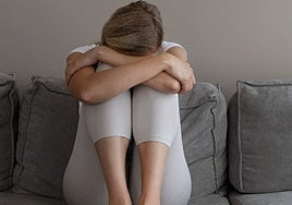 Ángela Fernández, psicóloga, sobre por qué siempre nos ponemos en lo peor: «La incertidumbre genera ansiedad y una gran sensación de pérdida de control»