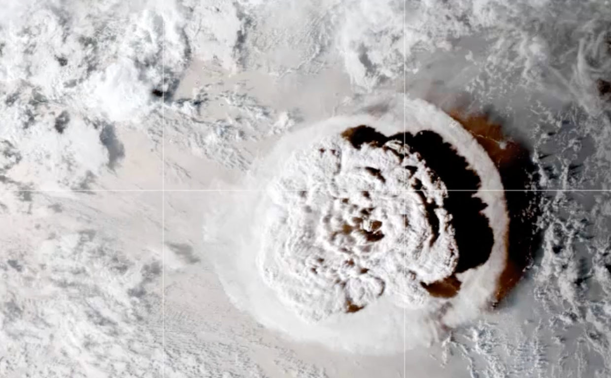 Erupción del volcán Tonga