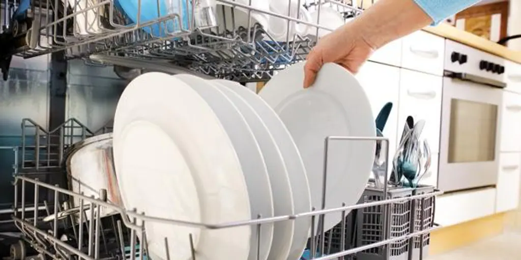 The way to wash dishes without soap that promises to be safer and cheaper
