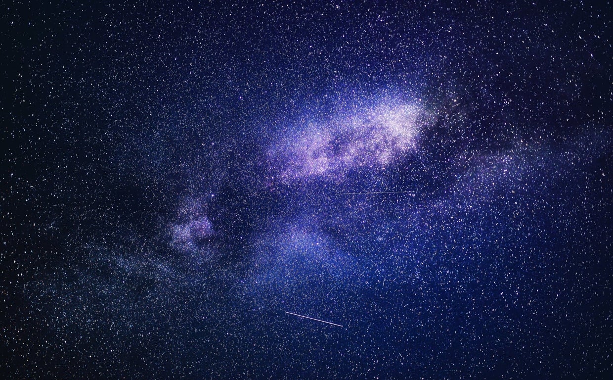 Una gran galaxia 'muerta', en la que ya no nacen nuevas estrellas