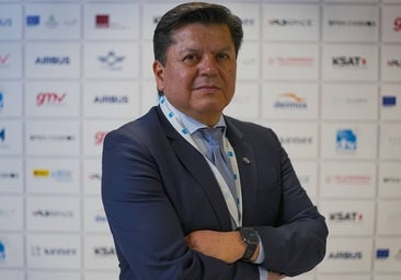 Andrés Martínez, de la NASA: «Yo no elegiría la Luna para mis vacaciones, pero entiendo que haya quien desee ir»