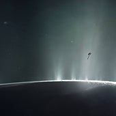 James Webb detecta, en menos de cinco minutos, una inmensa columna de vapor de agua surgiendo de Encélado