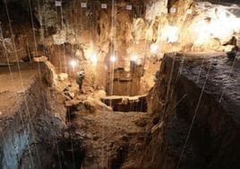 La cueva que guarda los secretos del viaje de los primeros humanos desde África hasta Australia