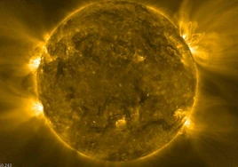 Los científicos se han equivocado: la actividad máxima del Sol está llegando antes de lo esperado